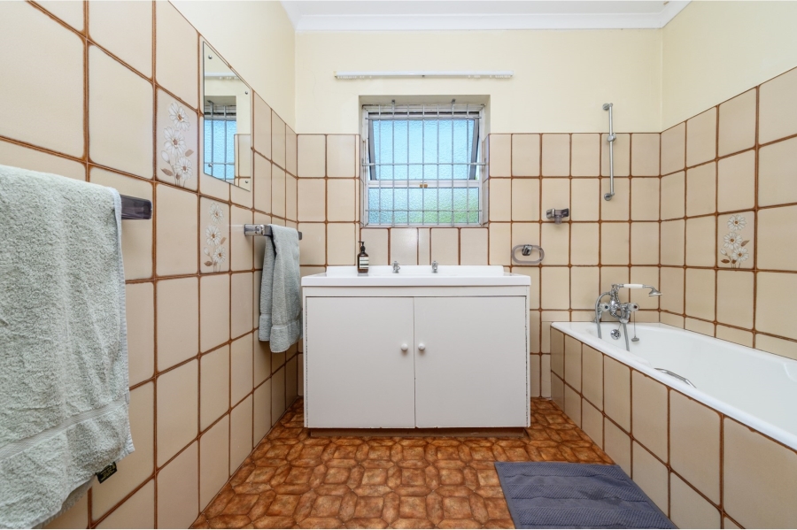 4 Bedroom Property for Sale in Walmer Heights Eastern Cape